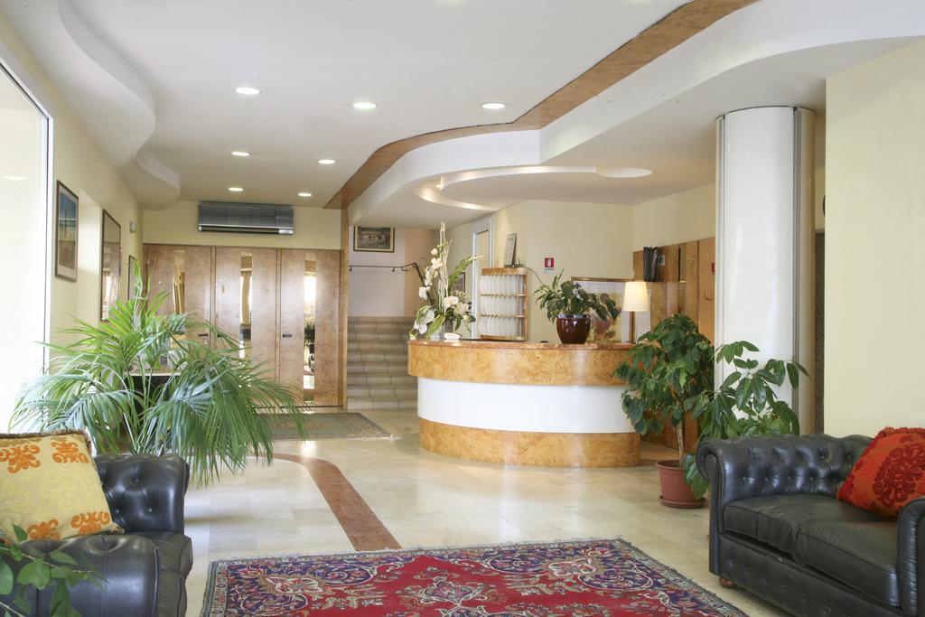 Residence I Girasoli Rímini Exterior foto